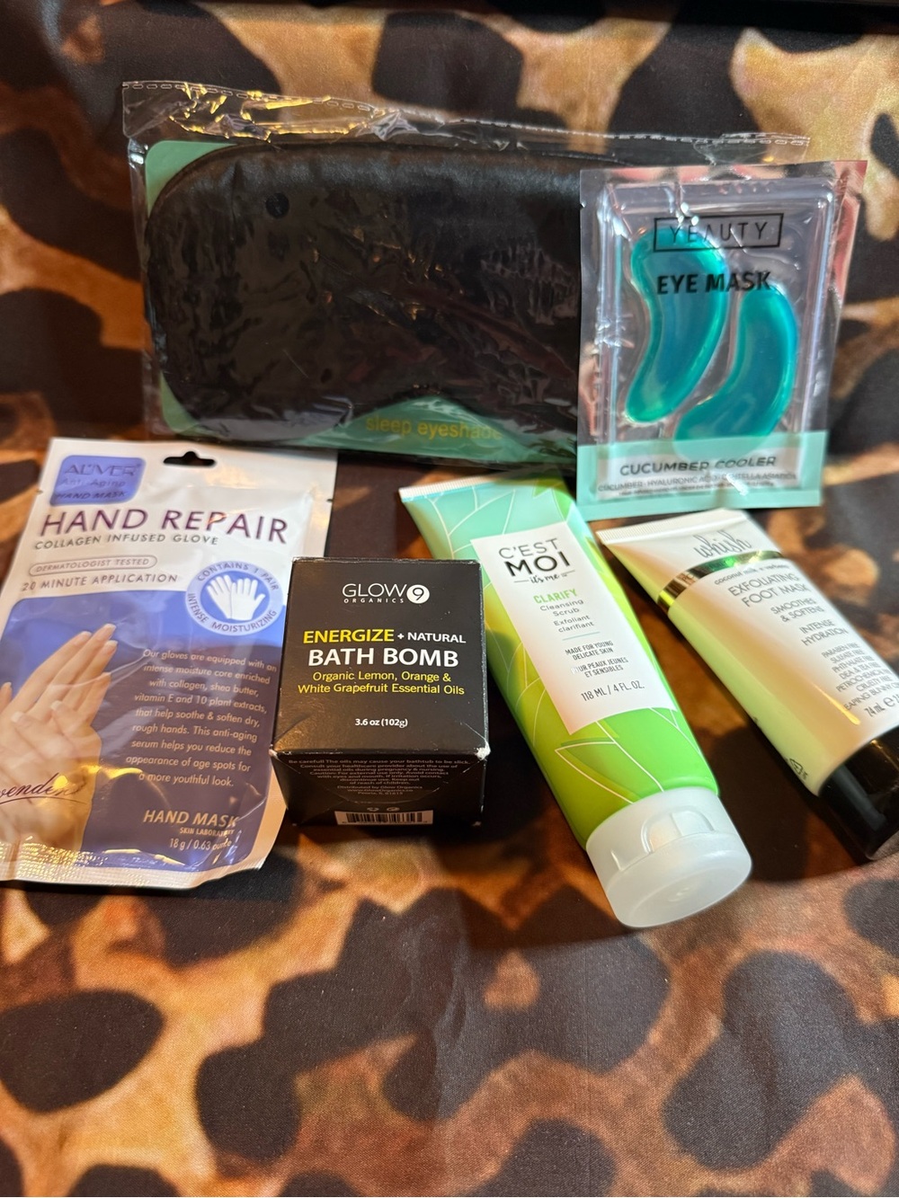 Self Care Set - Eye Mask, Hand gloves, Bath Bomb & Skincare